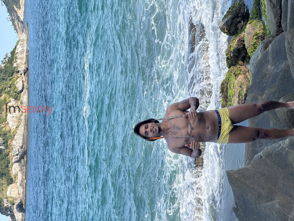 Léo Valentim — 22 anos — Homem em Taboão da Serra SP — Foto 10