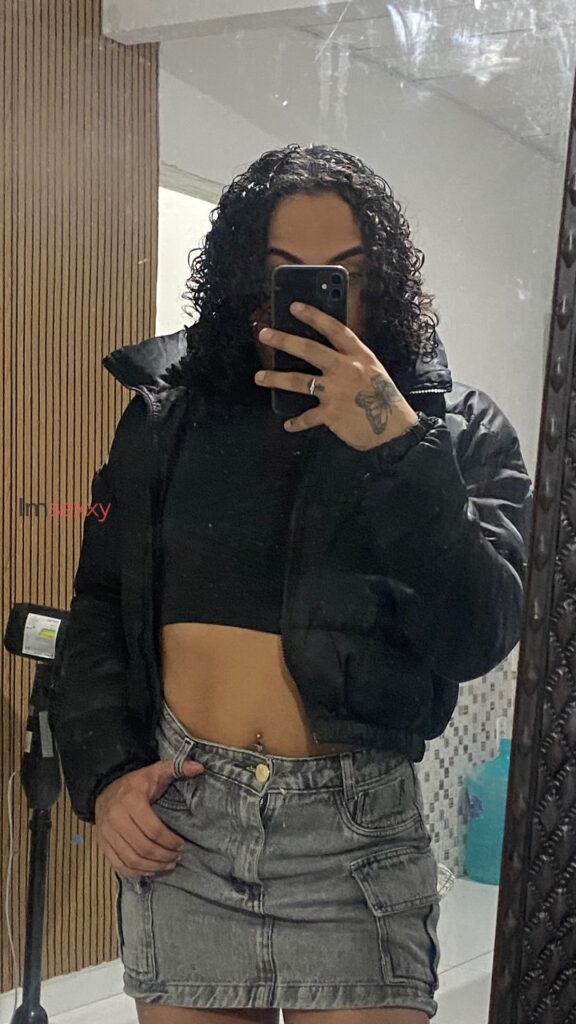 alexia oliveira — 23 anos — Travesti em Ambaí, Nova Iguaçu RJ — Foto 4