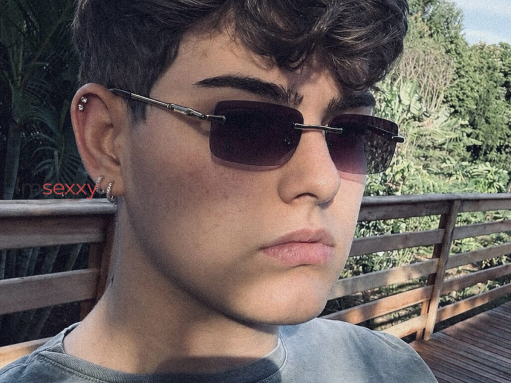 Angel — 19 anos — Homem em Dois Vizinhos PR — Foto 4