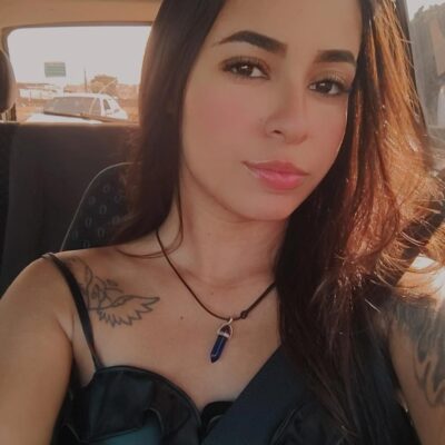 Carla — 25 anos — Acompanhante em Centro, Guaxupé MG — Foto 13