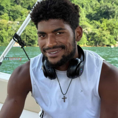Ivan — 23 anos — Homem em Copacabana, Rio de Janeiro RJ — Foto 3