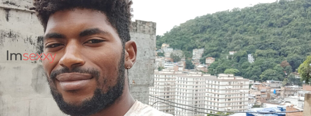 Ivan — 23 anos — Homem em Copacabana, Rio de Janeiro RJ — Foto 3