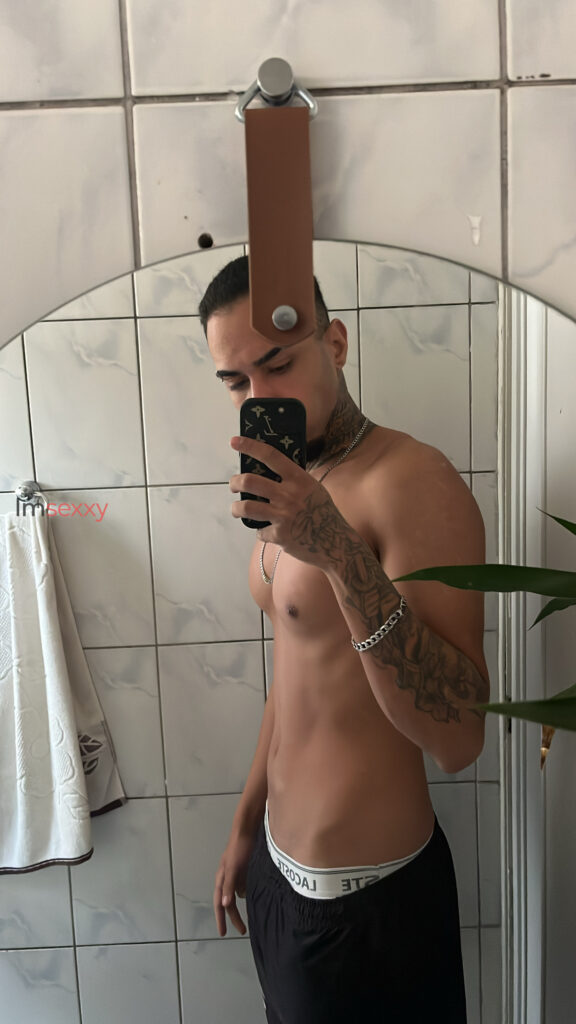 Jota prive — 22 anos — Homem em São Paulo SP — Foto 20