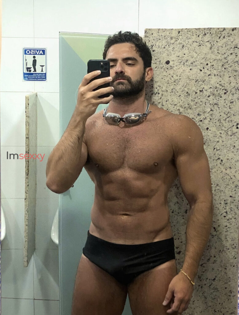 Otávio Mesquita — 23 anos — Homem em Vila Nova, Goiânia GO — Foto 10