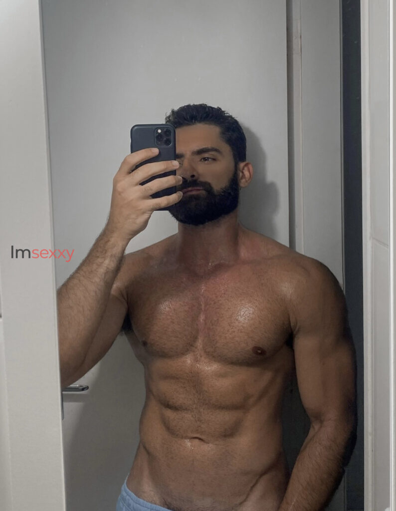 Otávio Mesquita — 23 anos — Homem em Vila Nova, Goiânia GO — Foto 10