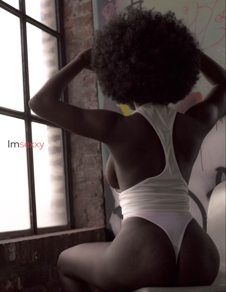 Bombom Black — 29 anos — Travesti em Hortolândia SP — Foto 11