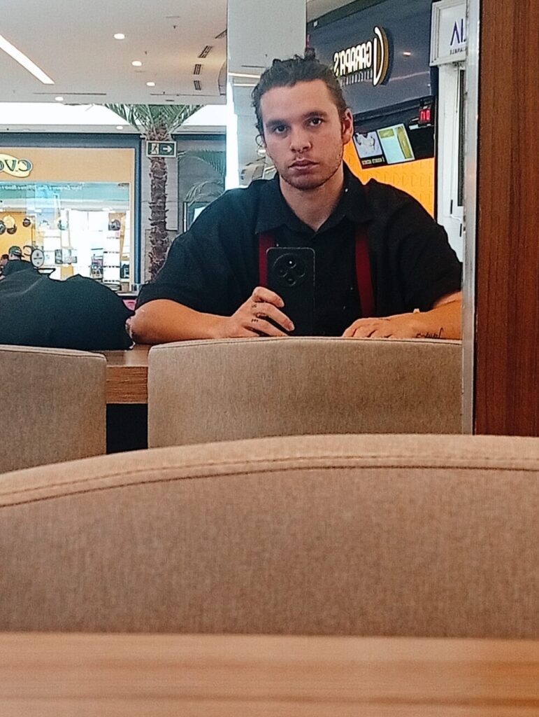 Cavaleiro — 24 anos — Homem em Ermelino Matarazzo, São Paulo SP — Foto 6