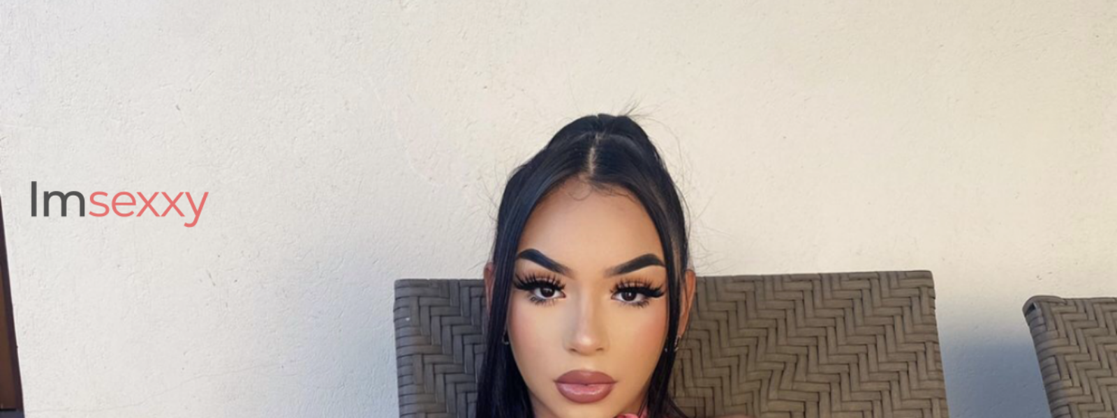 Chanel — 24 anos — acompanhante travesti em Anápolis — foto de capa