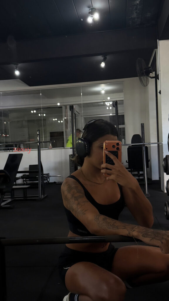 Lia lara — 23 anos — Travesti em Moema, São Paulo SP — Foto 13