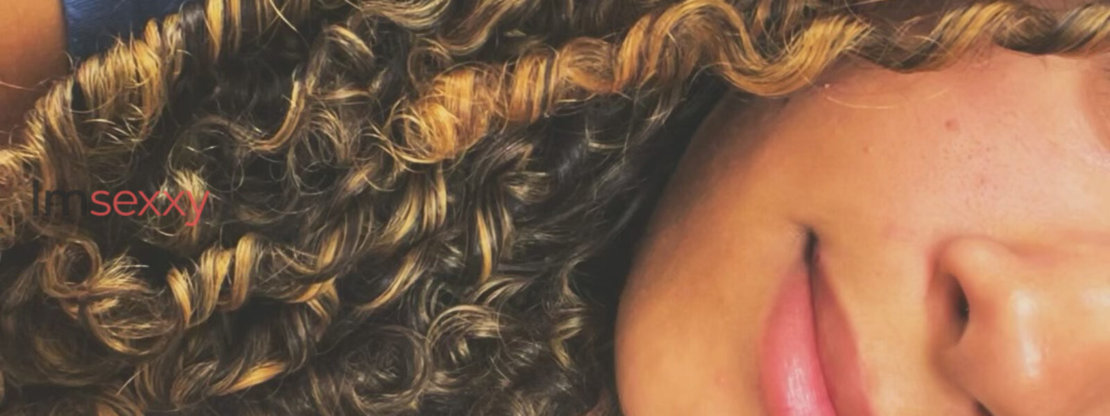 Vitória Nunes — 18 anos — acompanhante em Novo Cacoal, Cacoal — foto de capa